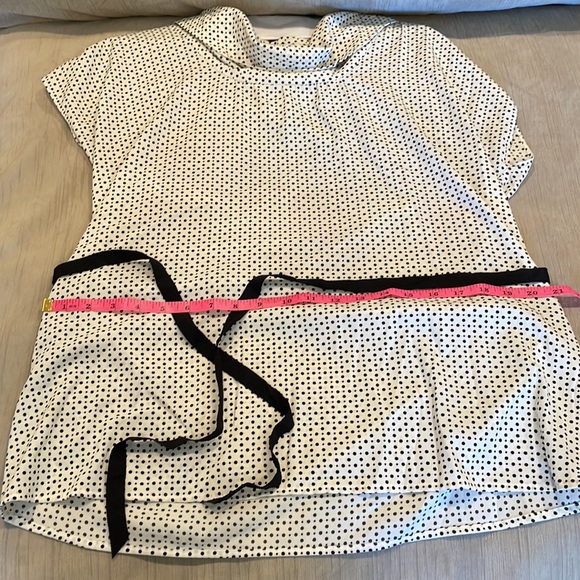 COMO Stretch cowl neck polka dot blouse - Picture 7 of 10